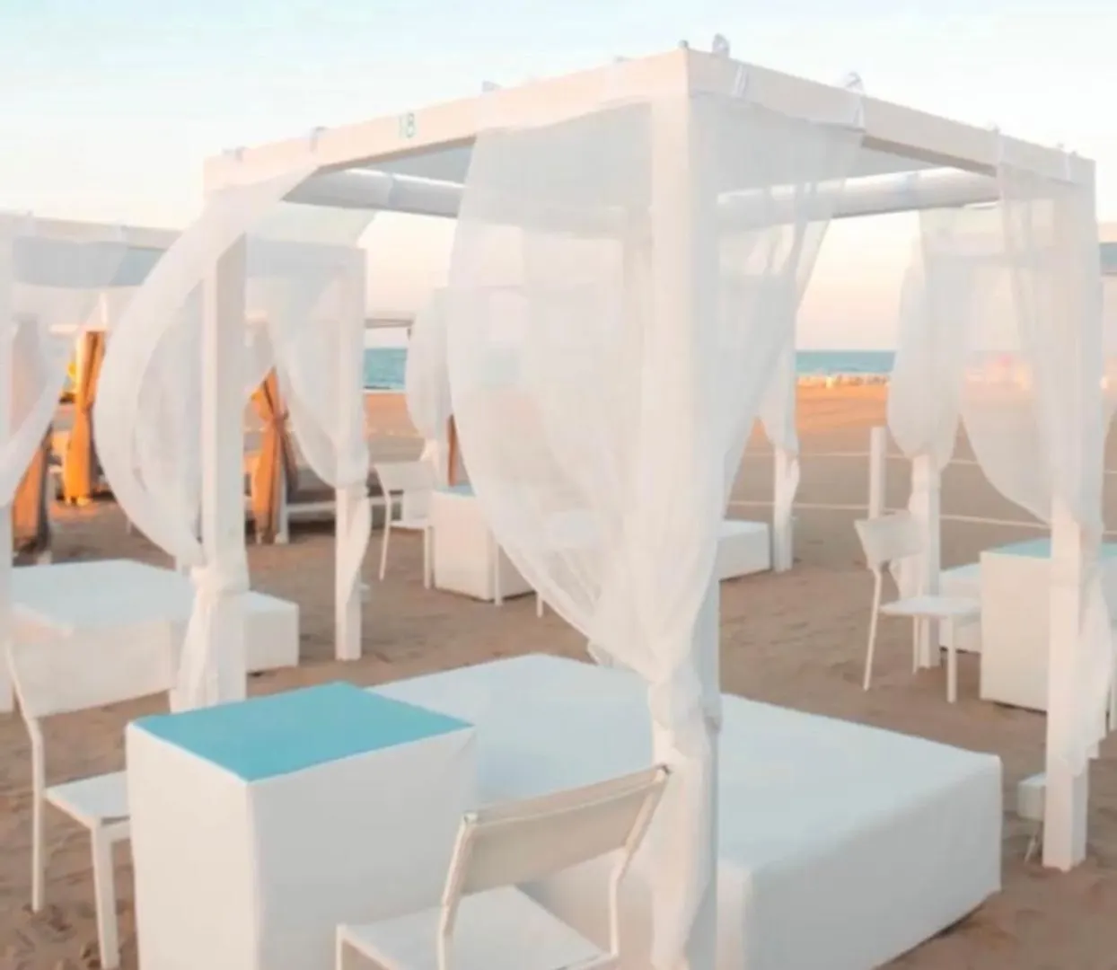 Hotel Etna - Nuova Gestione Romagnola All-Inclusive Spiaggia Parcheggio Riccione 3*,  Italy
